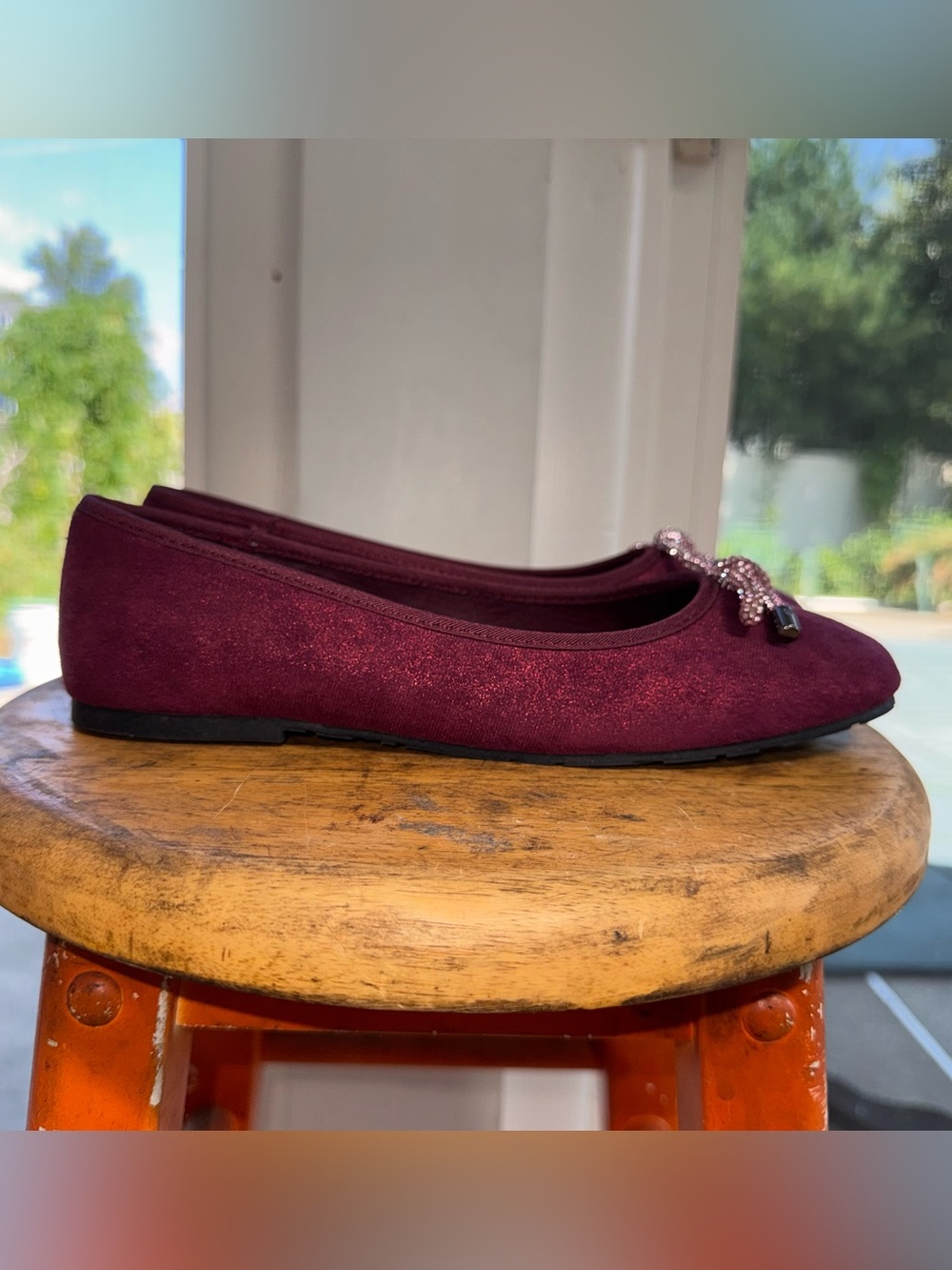 Kenneth Cole Reaction Elstree Jewel Ballet Flats Women 7 Burgundy Rhinestone NWT - Picture 4 of 16